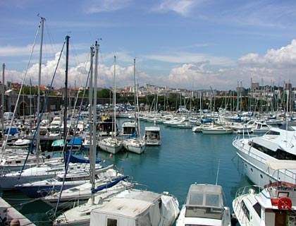 The harbor of Antibes