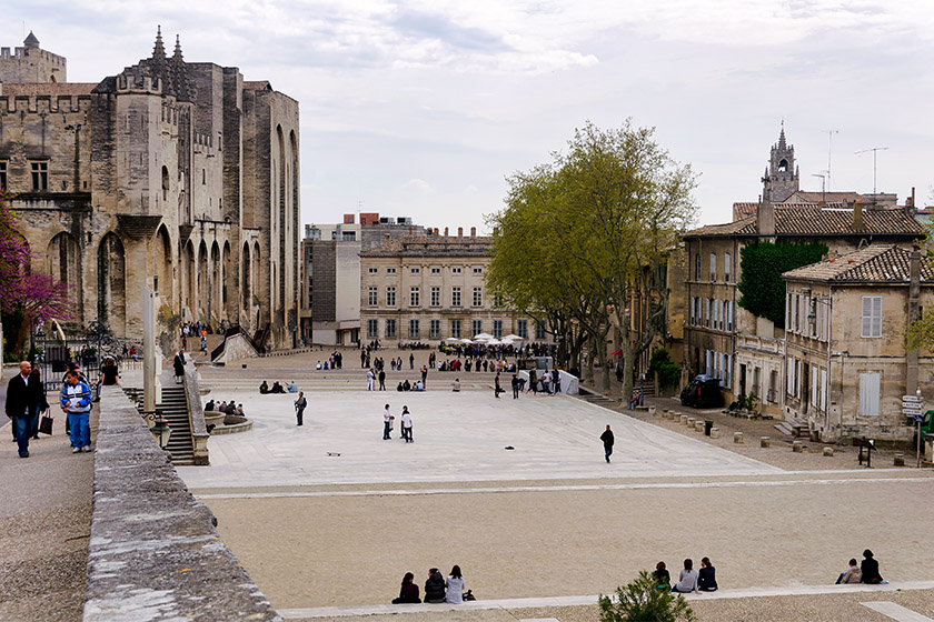 On the Place du Palais, looking south