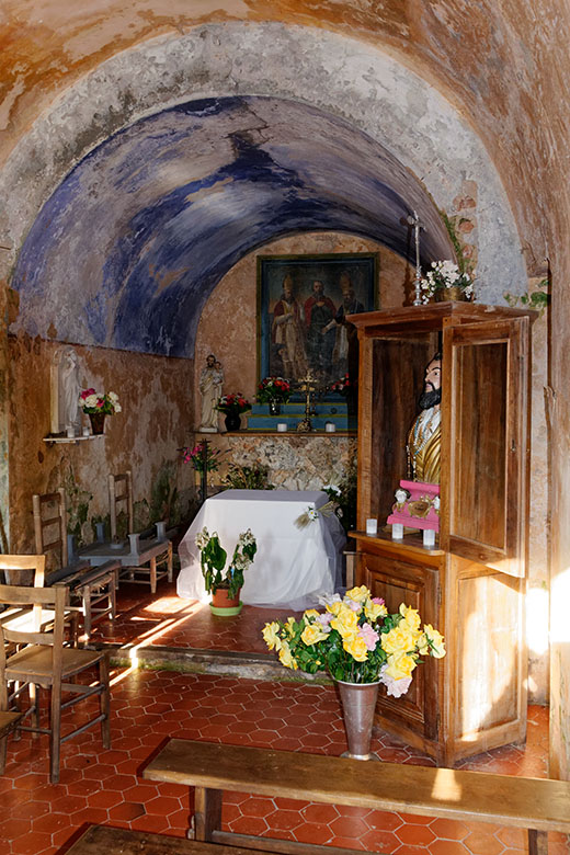 ..and the chapel's interior.