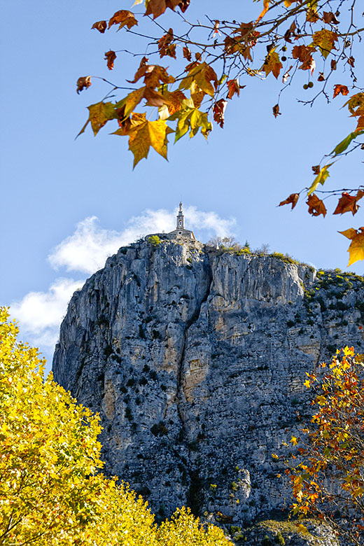 Fall colors frame 'Notre Dame du Roc'