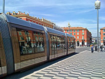 The (fairly) new Nice tram