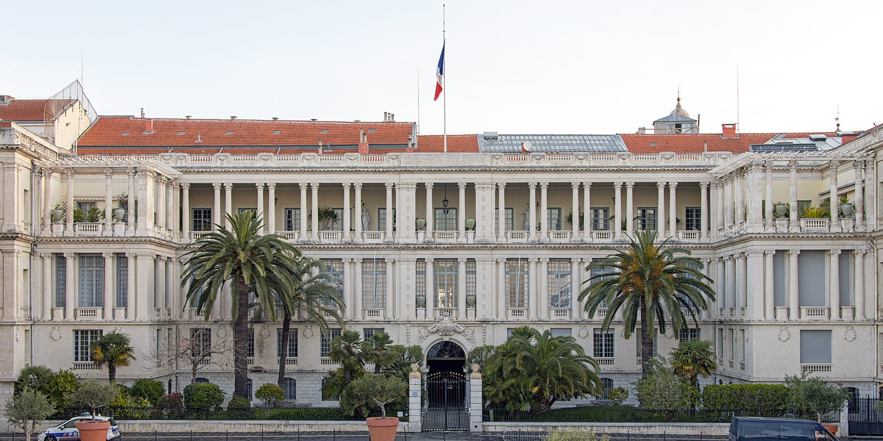 'Palais des ducs de Savoie', former seat of the Préfecture