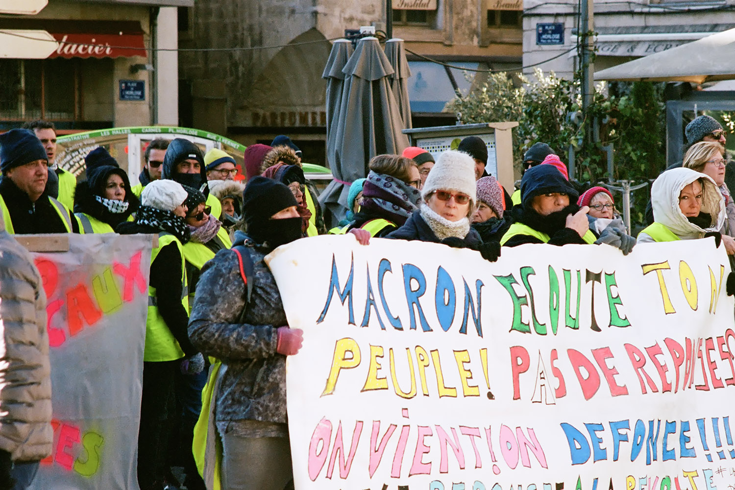 Avignon, 'Place de l'Horloge', 'gilets jaunes' demonstration
