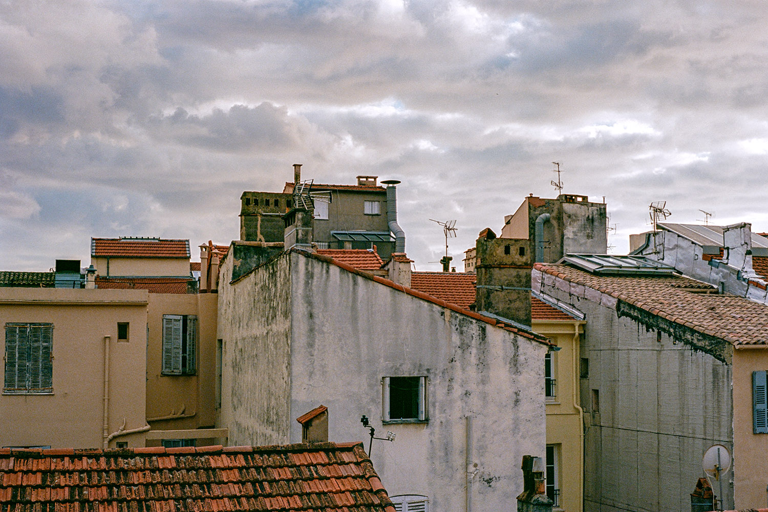 Cannes, behind the 'rue Jean Méro'