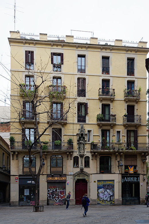 'Plaça de Sant Josep Oriol'