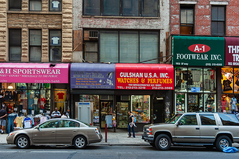 Between 27th and 26th Street