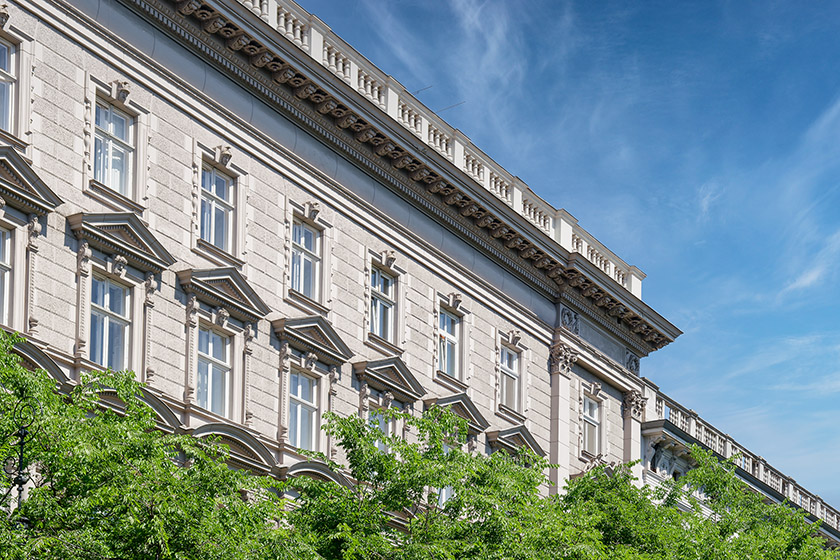 Façade on Andrássy út