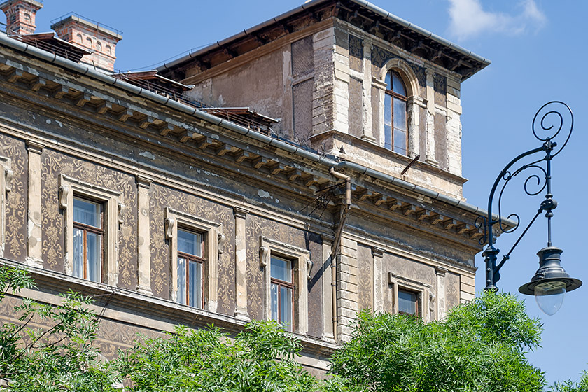 Façade on Andrássy út