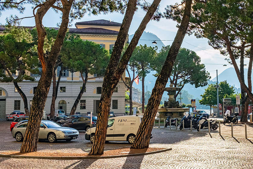 A last look at the 'Piazza Riziero Rezzonico'
