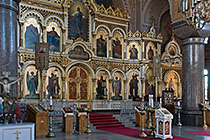 Inside Uspenski Orthodox Cathedral