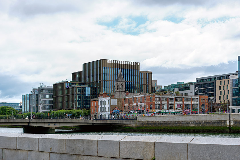 Approaching the Talbot Memorial Bridge