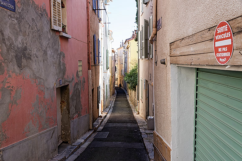 The 'Rue Saint-Louis'