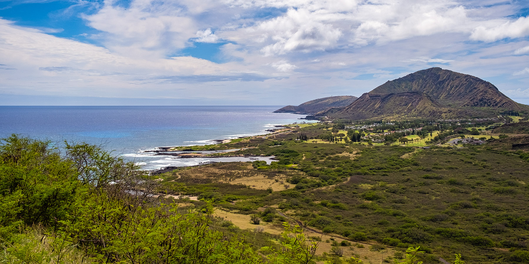 On the way up to Makapuʻu Point one has a great view of Koko Head and Koko Crater