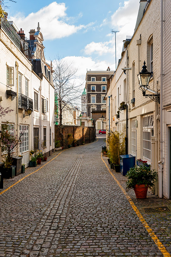 On Kynance Mews