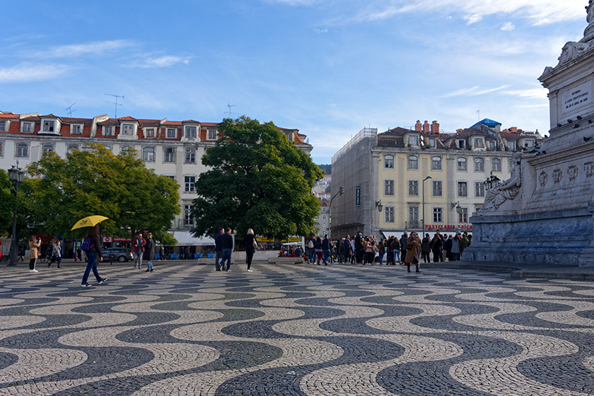 The seemingly wavy but perfectly flat Praça Rossio