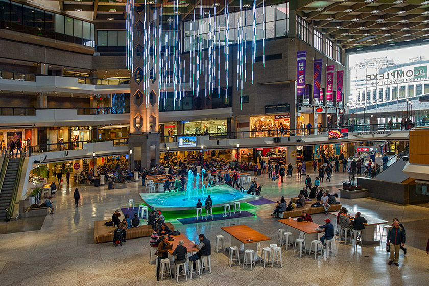 'Complexe Desjardins', our stop for any kind of shopping in Montreal