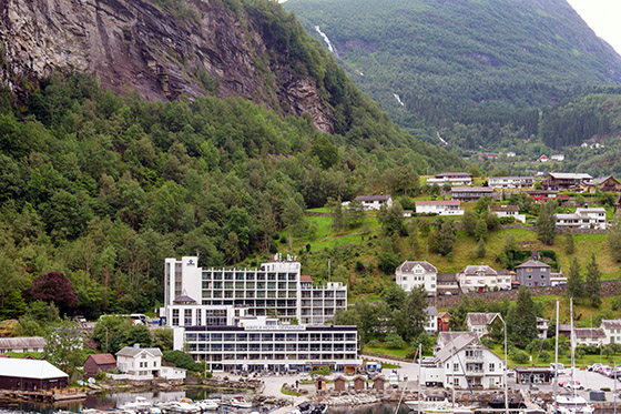 The front of the ship is at the very end of the fjord