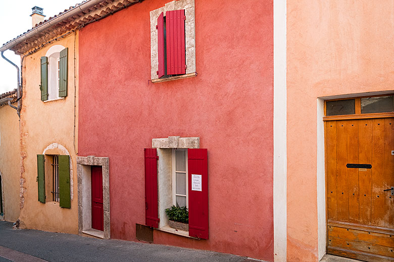 Roussillon colors