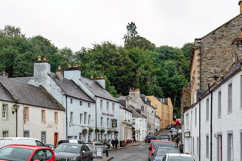 Looking from High Street to Brae Street