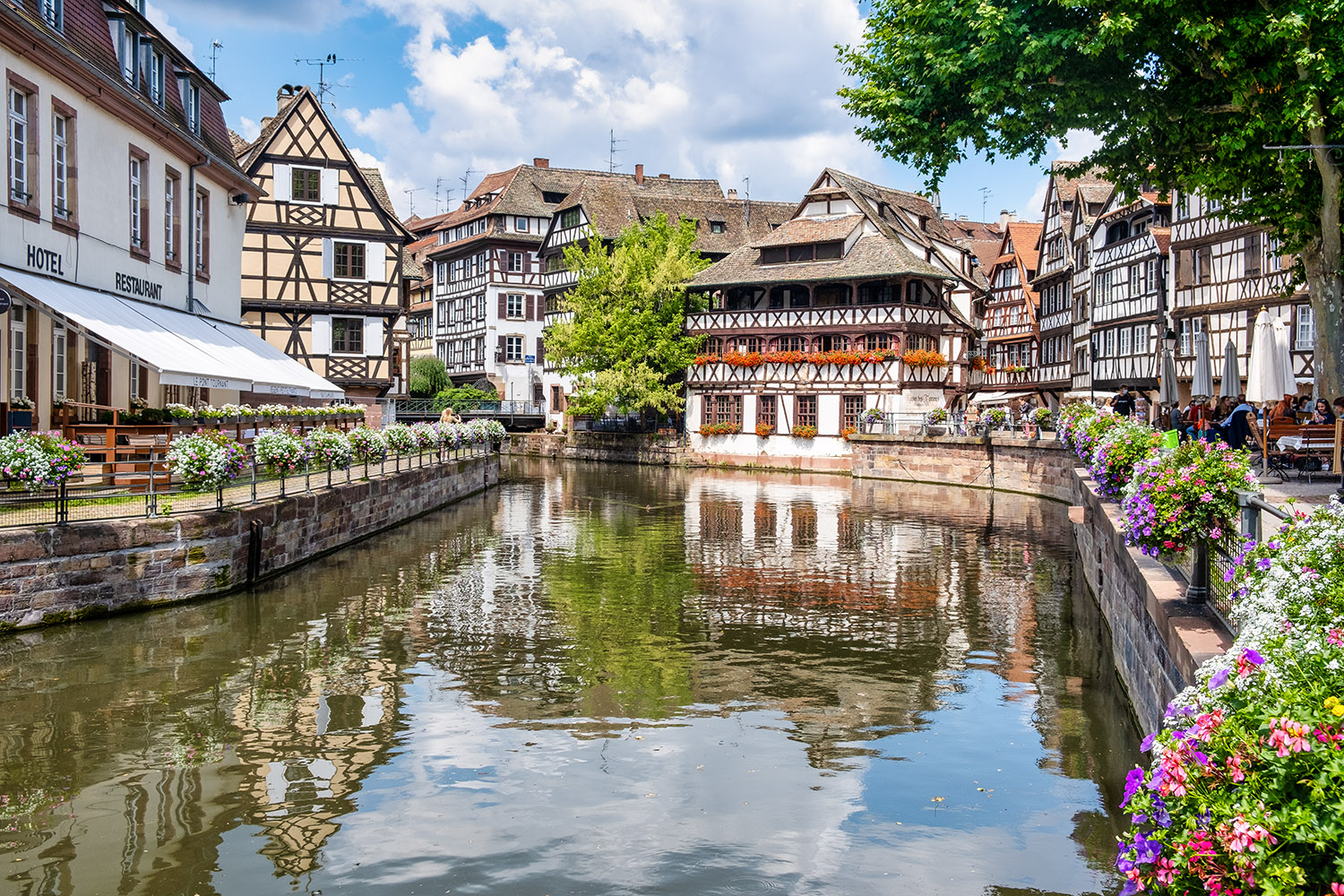 This scene of la 'Petite France' with the 'Maison des Tanneurs' (Tanners' House) is probably the most iconic view of Strasbourg