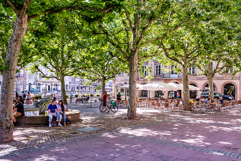 The 'Place du Marché aux Poissons' (Fishmarket square)